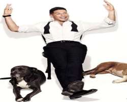 Two of his pit bulls Boss and Venice had 
appeared in  Bernthal's film Rampart.